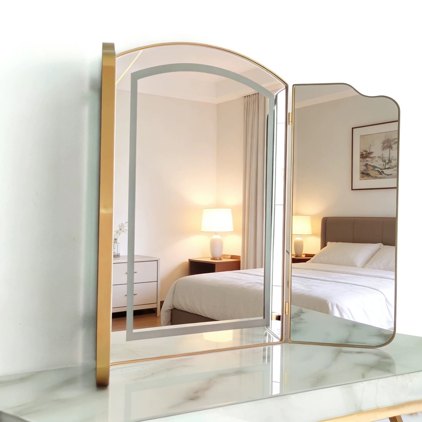 Makeup mirror available in customizable, foldable, multi-functional, explosion-proof mirror, light-emitting, fog-resistant, bathroom mirror, display mirror, and full-body mirror.
